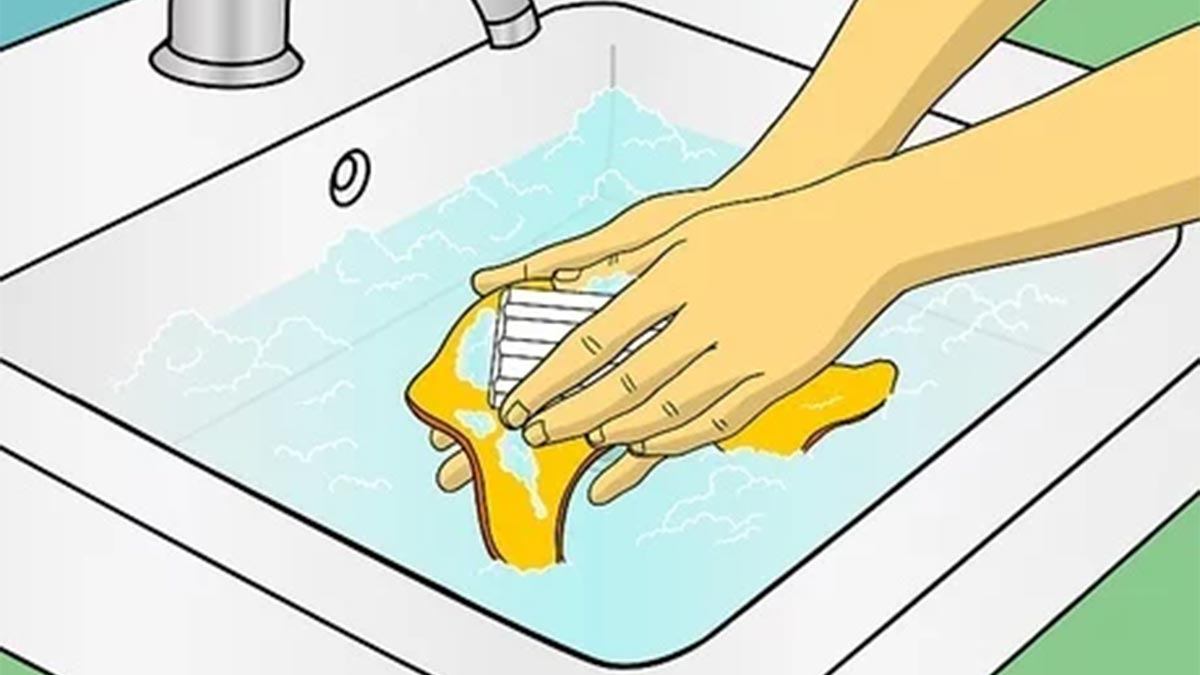 شستشوی منظم لباس زیر از نکات کلیدی بهداشت واژن است