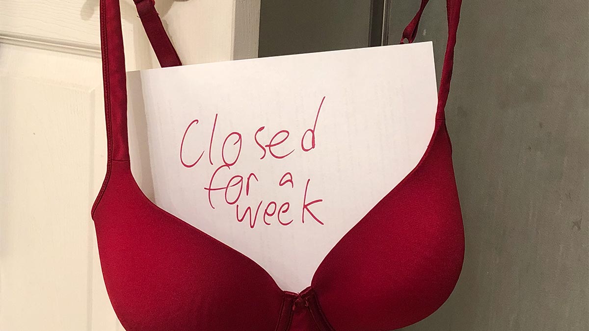 عوارض نپوشیدن سوتین