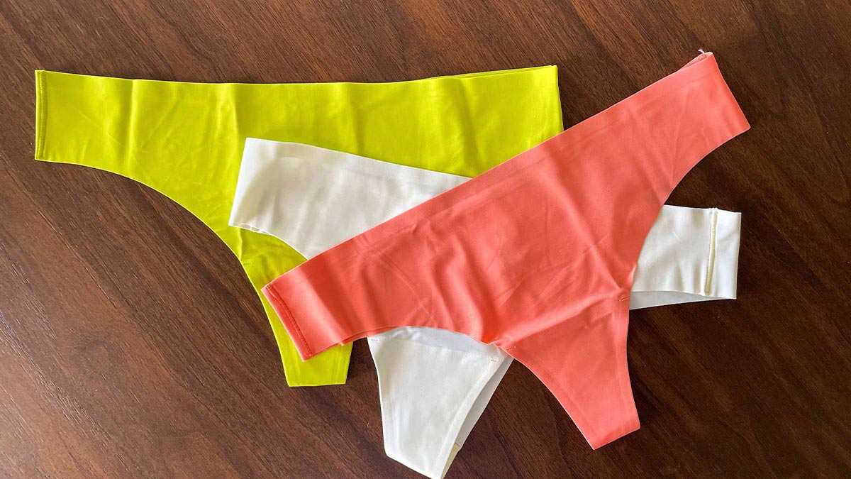 مزایای استفاده از لباس زیر بدون درز برای راحتی و ظاهر بهتر