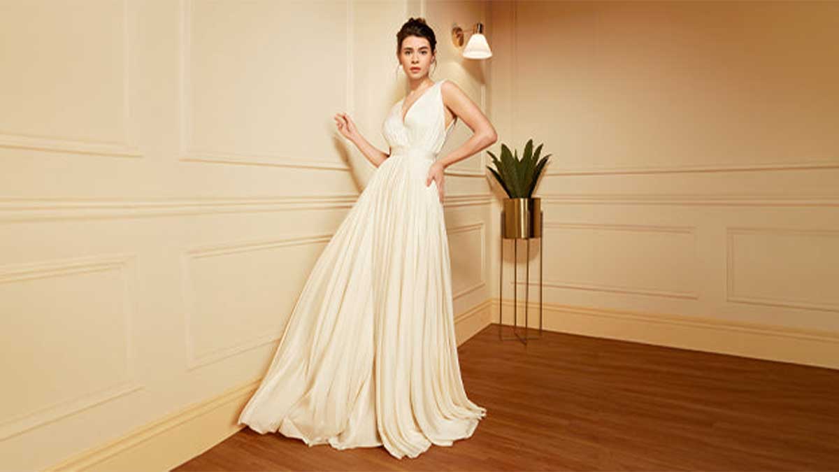 راهنمای انتخاب بهترین لباس زیر برای لباس مجلسی