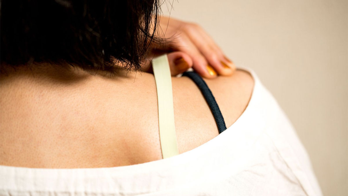 بررسی تخصصی نحوه پنهان کردن بند سوتین