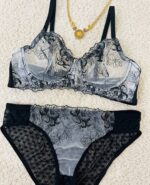 ست فنر دار اروپایی طوسی گلدوزی مشکی