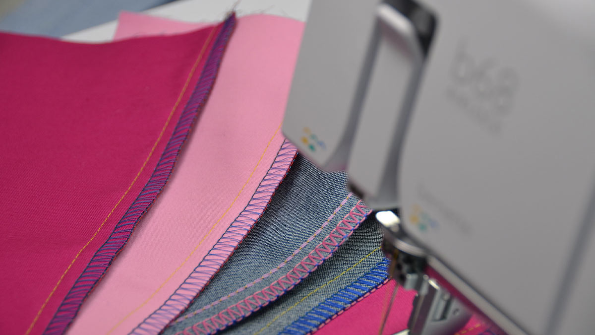 بررسی مواد و پارچه‌ها در تشخیص کیفیت دوخت