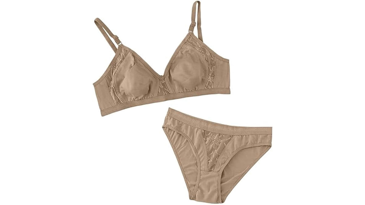 ست لباس زیر برای لباس‌های روزمره